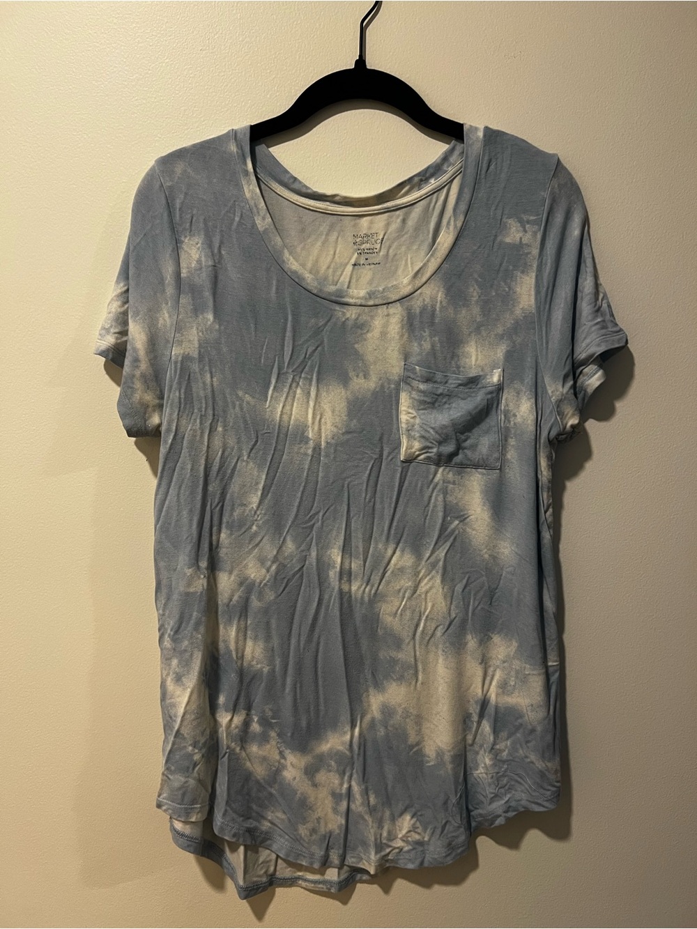 Market & Spruce Light Blue and Cream Tie-Dye Pocket Tee